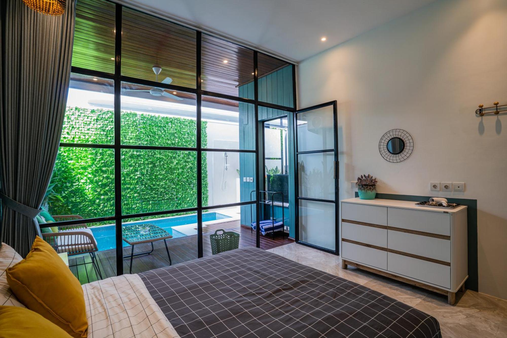 Villa New! Sony 1 - 3br Next To Legian Seminyak (Bali)