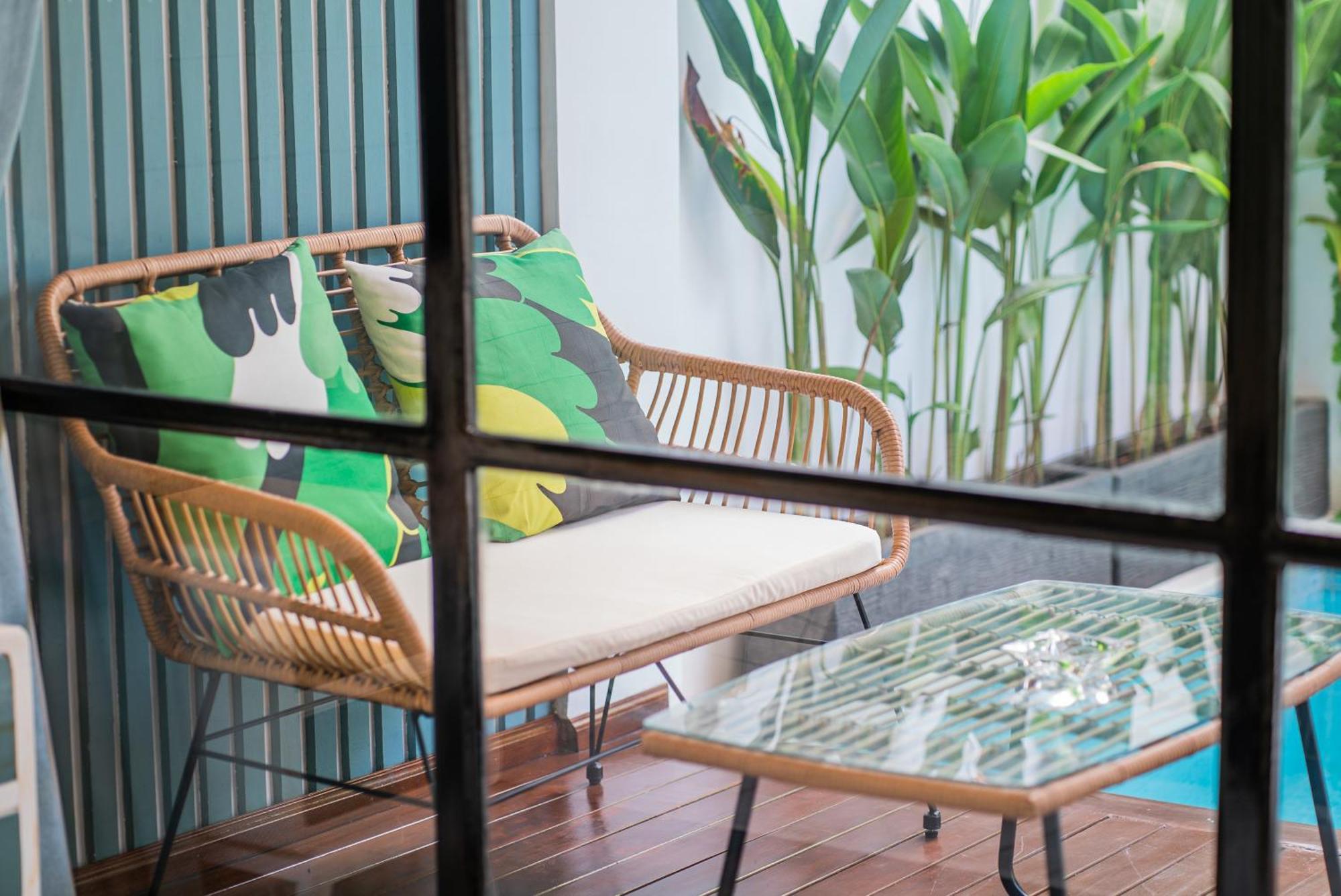 New! Sony 1 - 3br Next To Legian